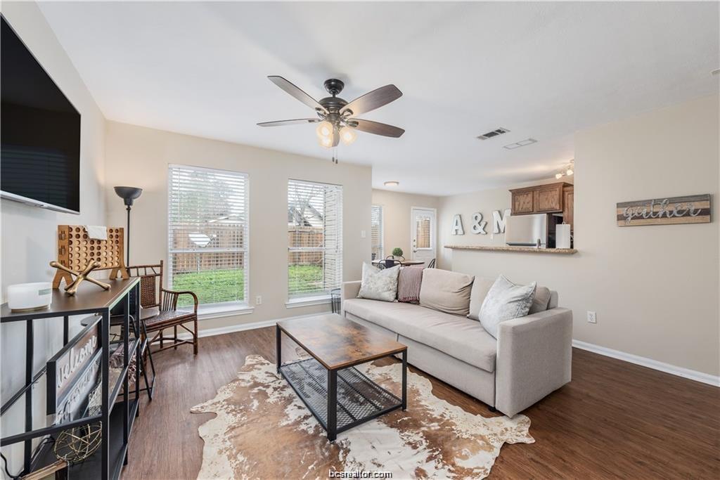 College Station Condo: 1213 Oney Hervey Drive