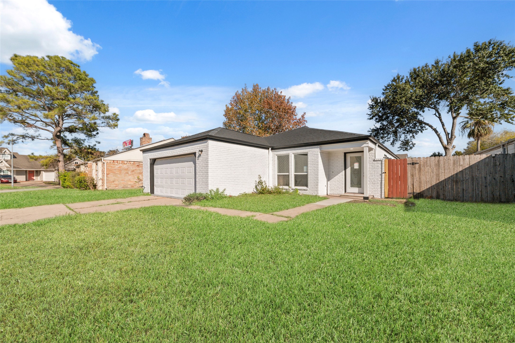 Houston Condo: 2707 Ashford Trail Drive