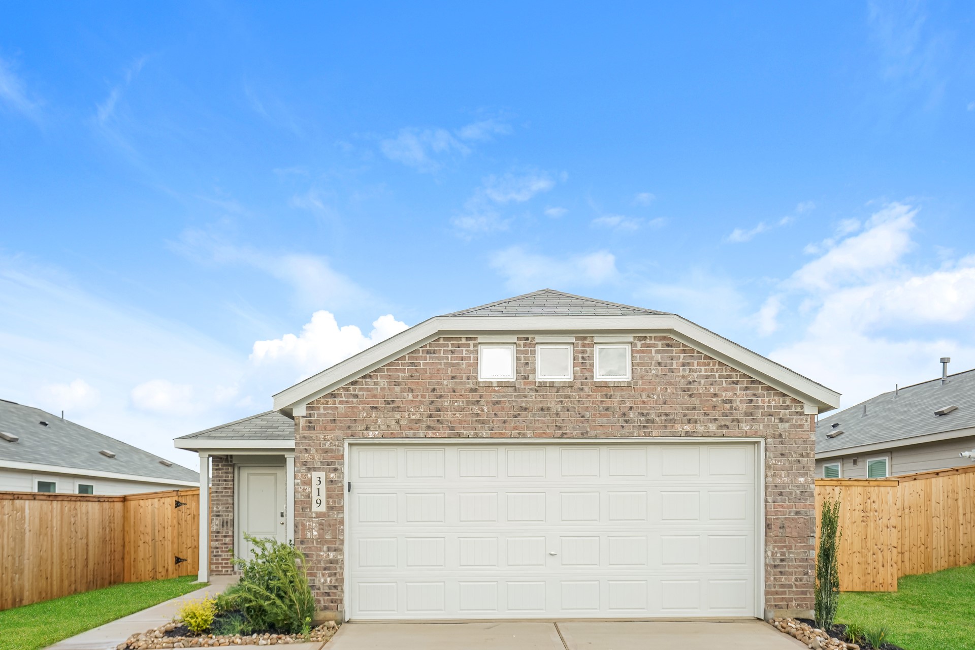 Magnolia Condo: 319 Bush Meadow Lane