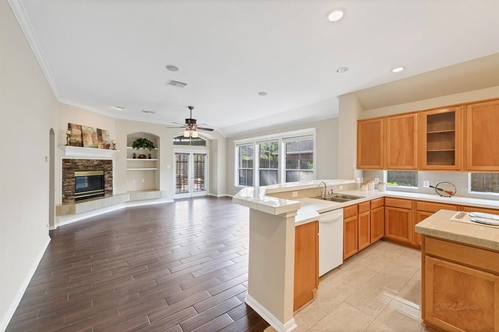 Missouri City Condo: 7211 Bethany Bay Drive