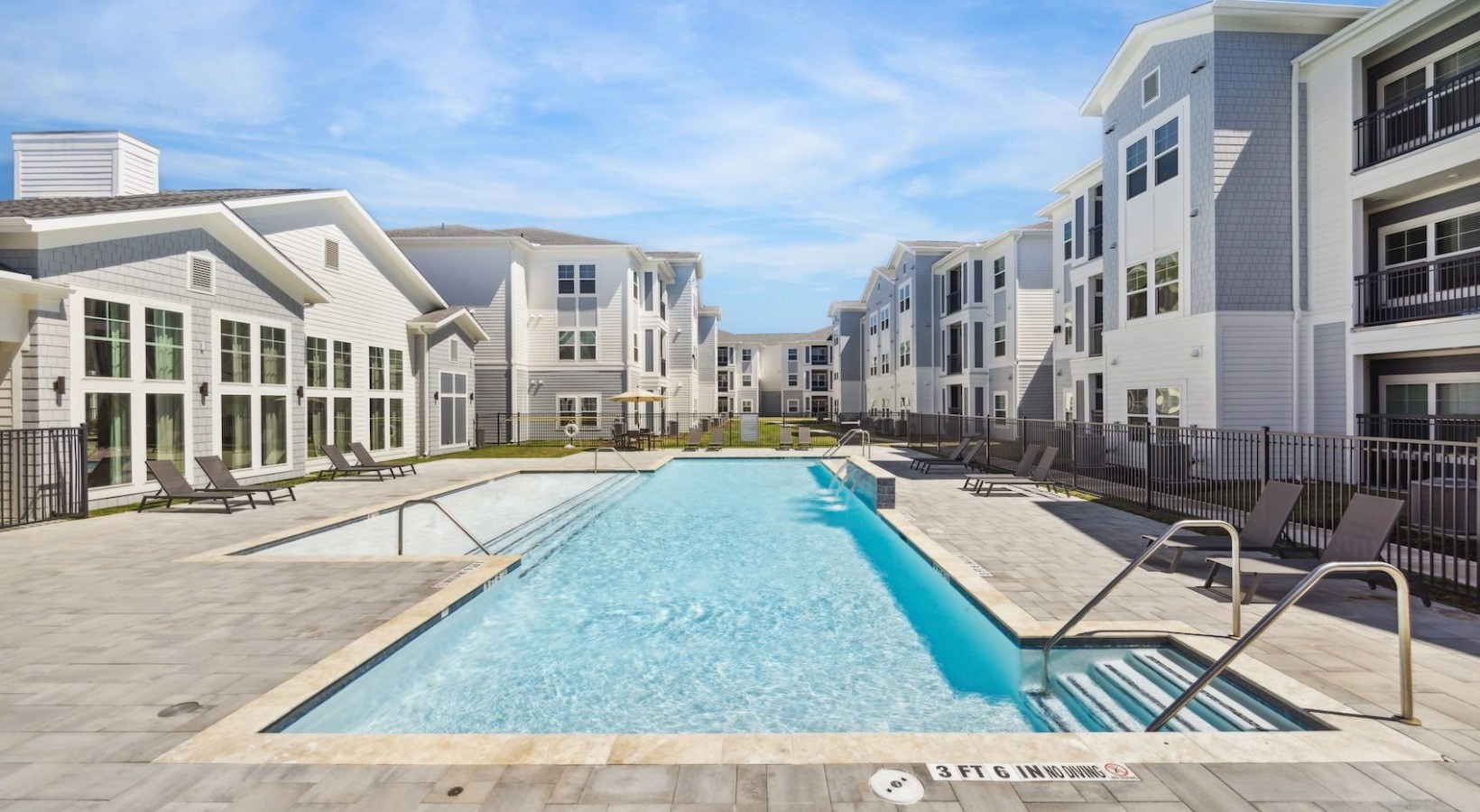 Houston Condo: 12752 North Houston Rosslyn Road