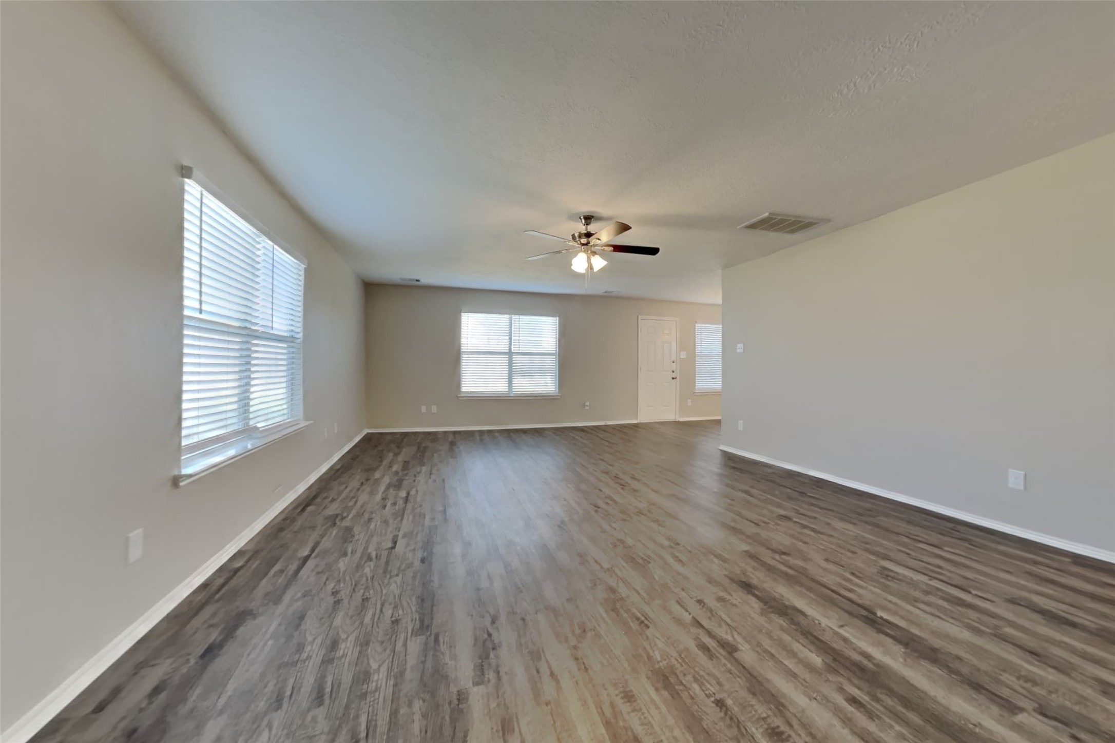 Magnolia Condo: 7202 Winter Song Drive