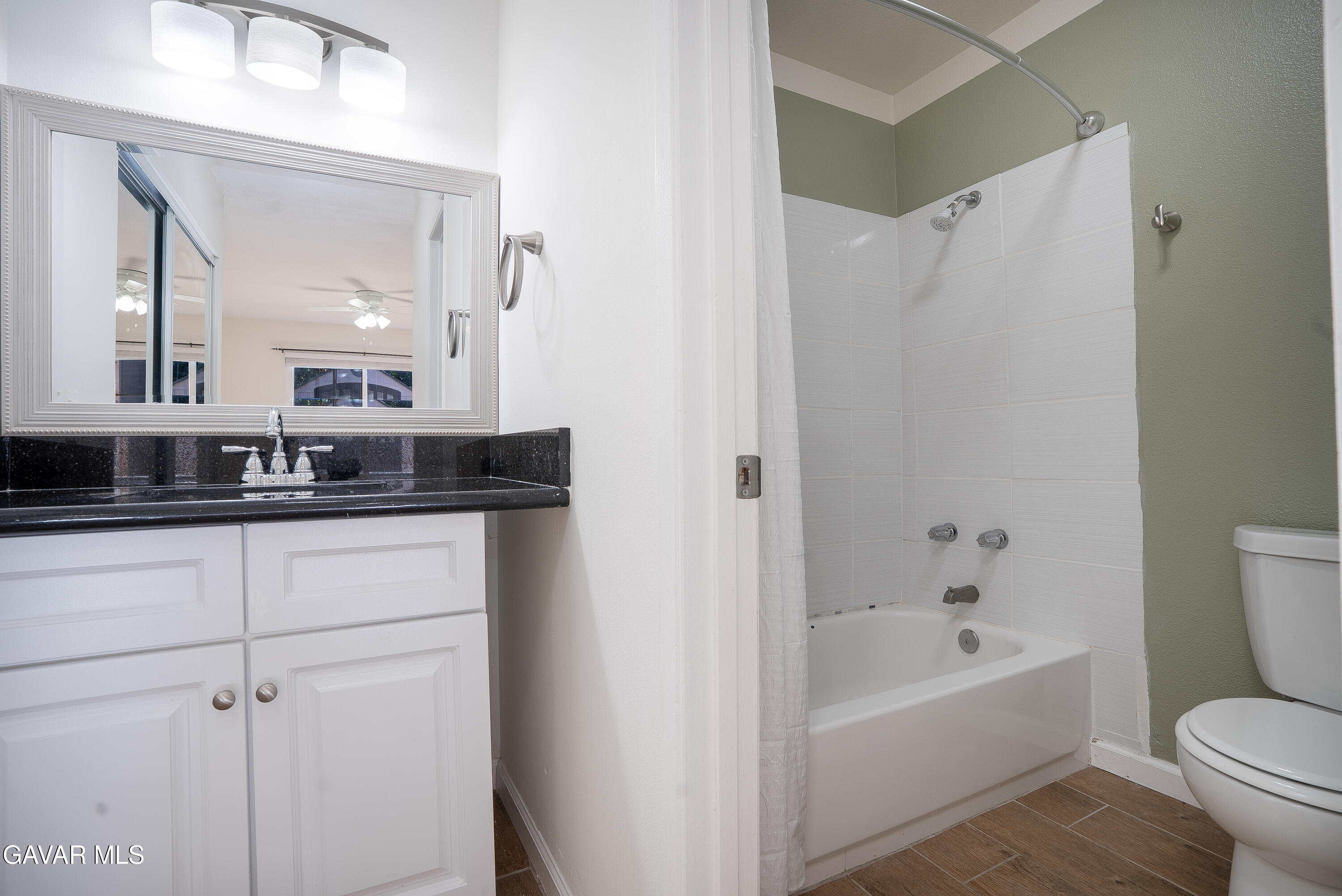 Palmdale Condo: 3114 Ave Q12 E Palmdale Ca East