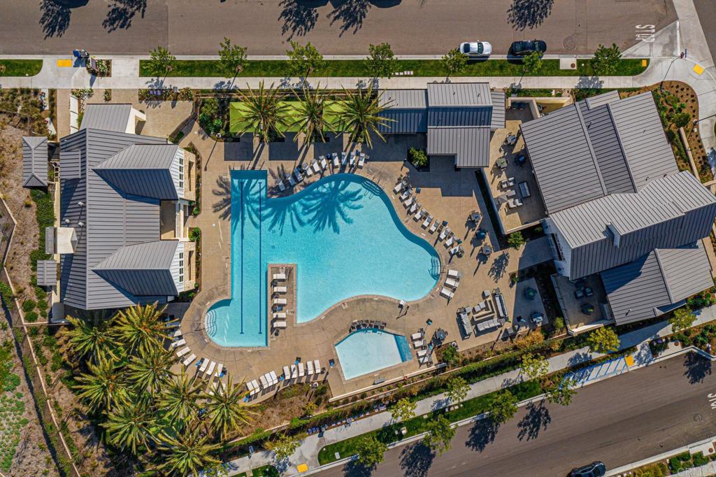 Chula Vista Condo: 1935 Avenida Citron