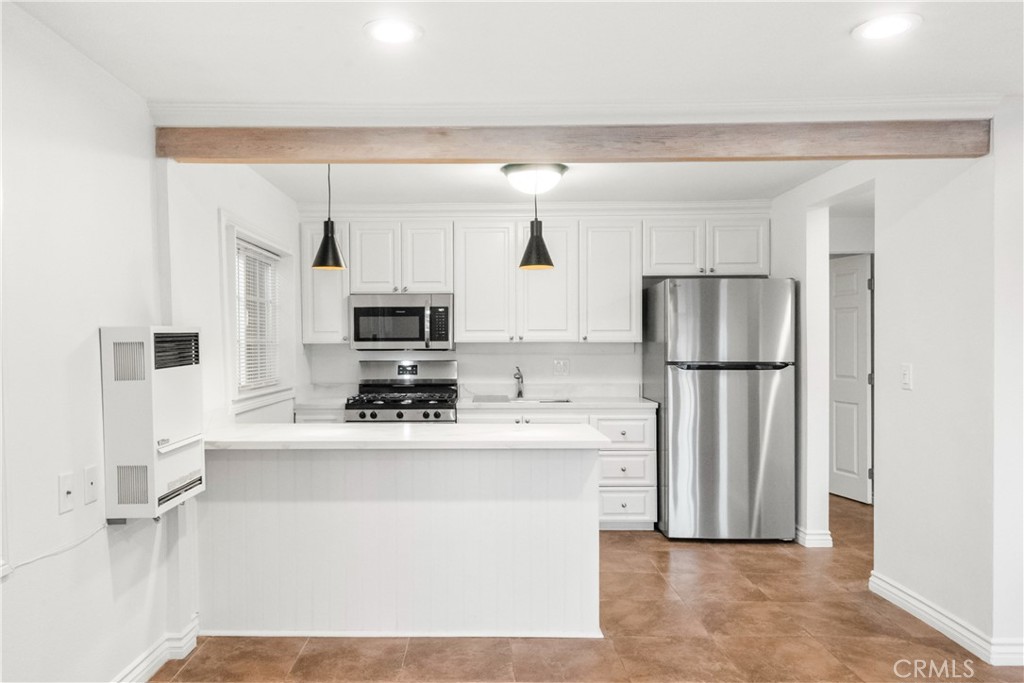 Laguna Beach Condo: 274 Cliff Drive