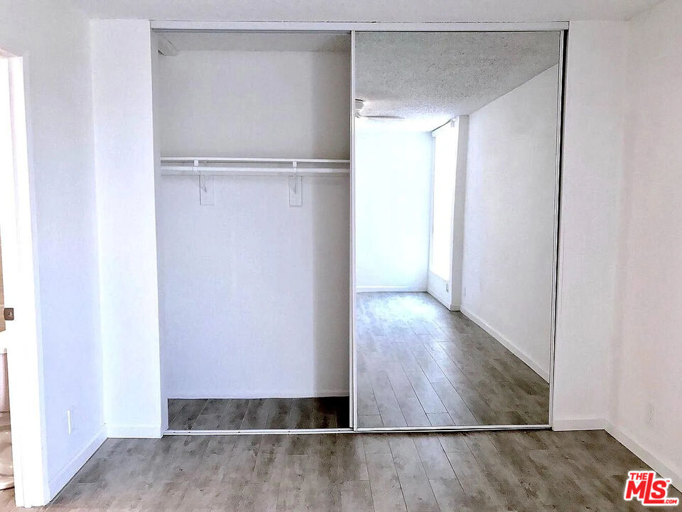 Los Angeles Condo: 922 North Hudson Avenue