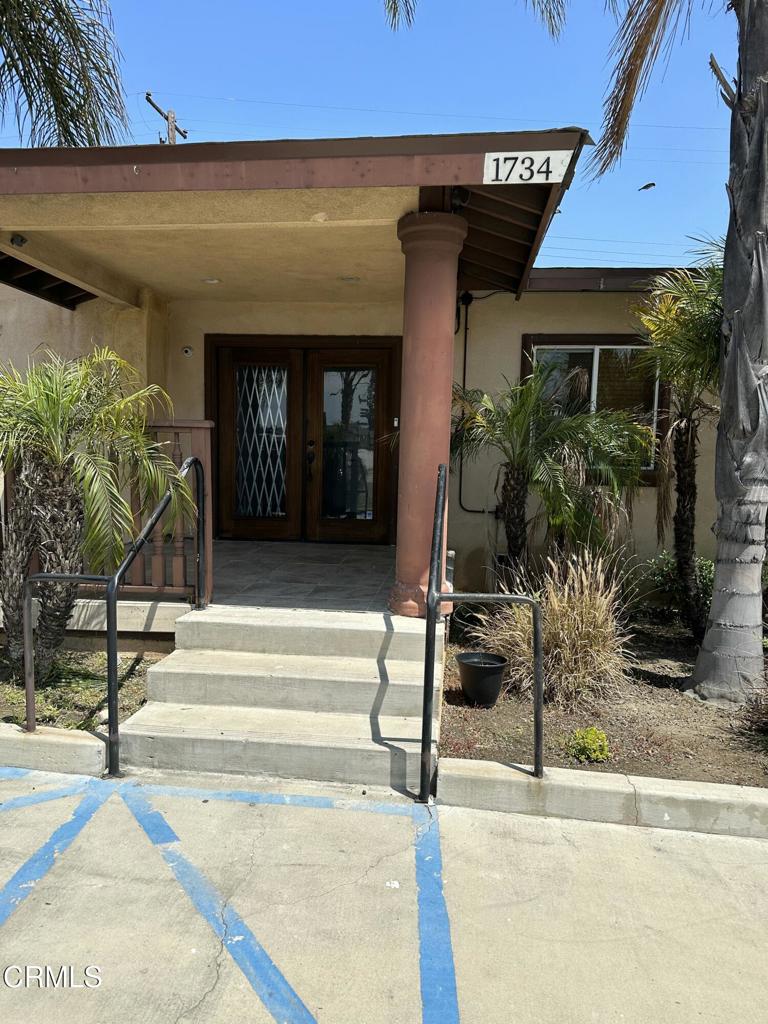 Pomona Condo: 1734 Indian Hill Boulevard