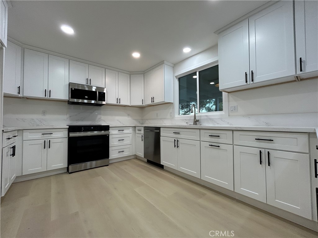 Menifee Condo: 33155 Buckwheat Road