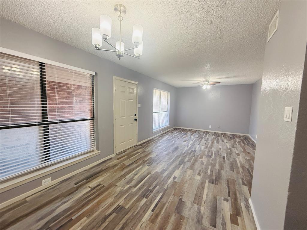 Paris Condo: 60 West Washington Street