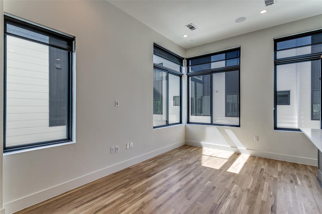 Dallas Condo: 5609 Live Oak Street