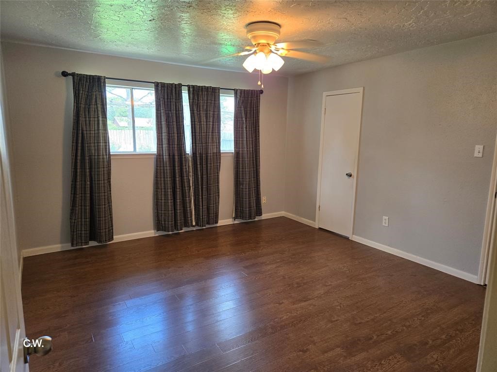 Meadows Place Condo: 11834 Mulholland Drive