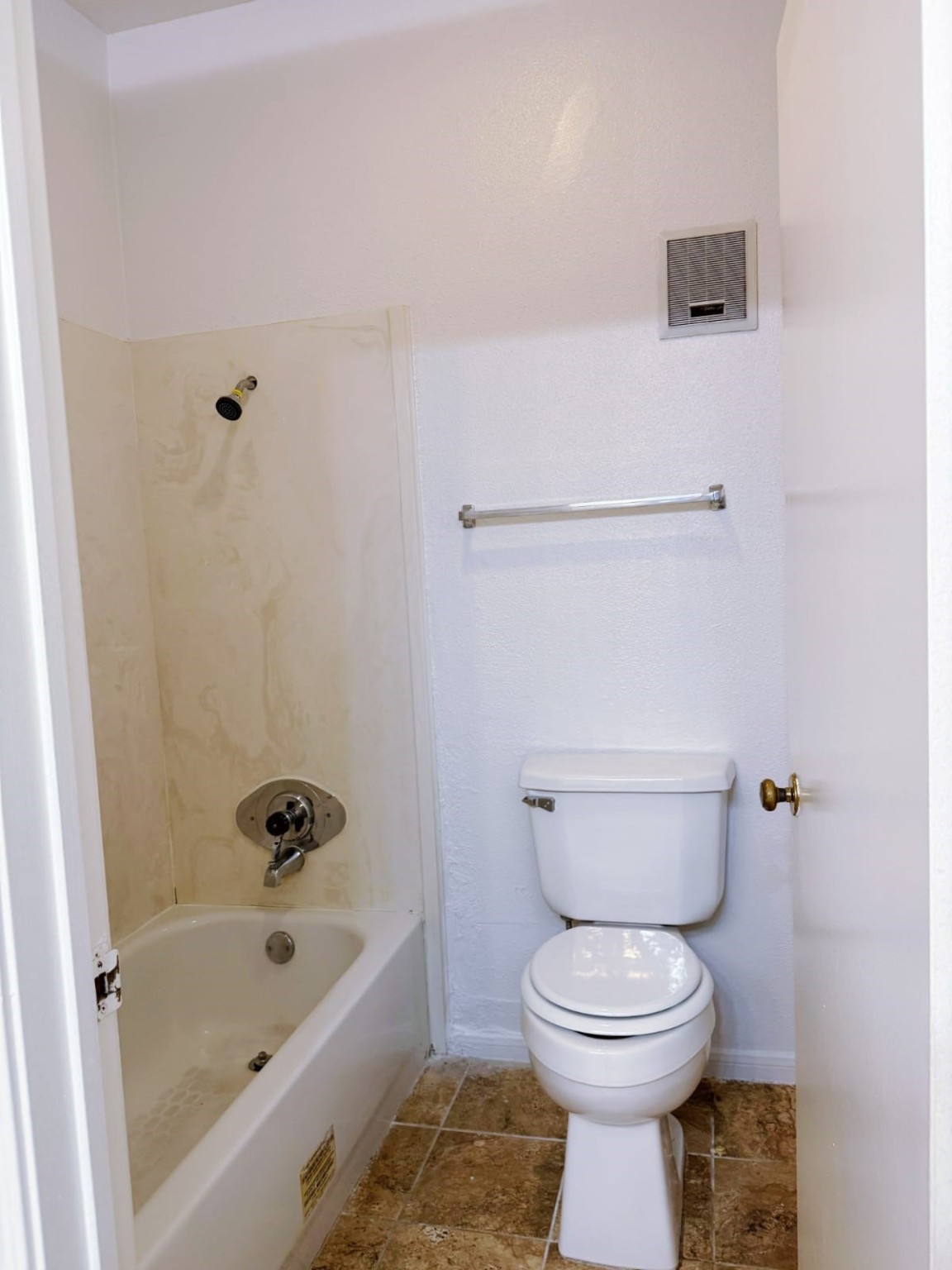 Houston Condo: 2121 El Paseo Street