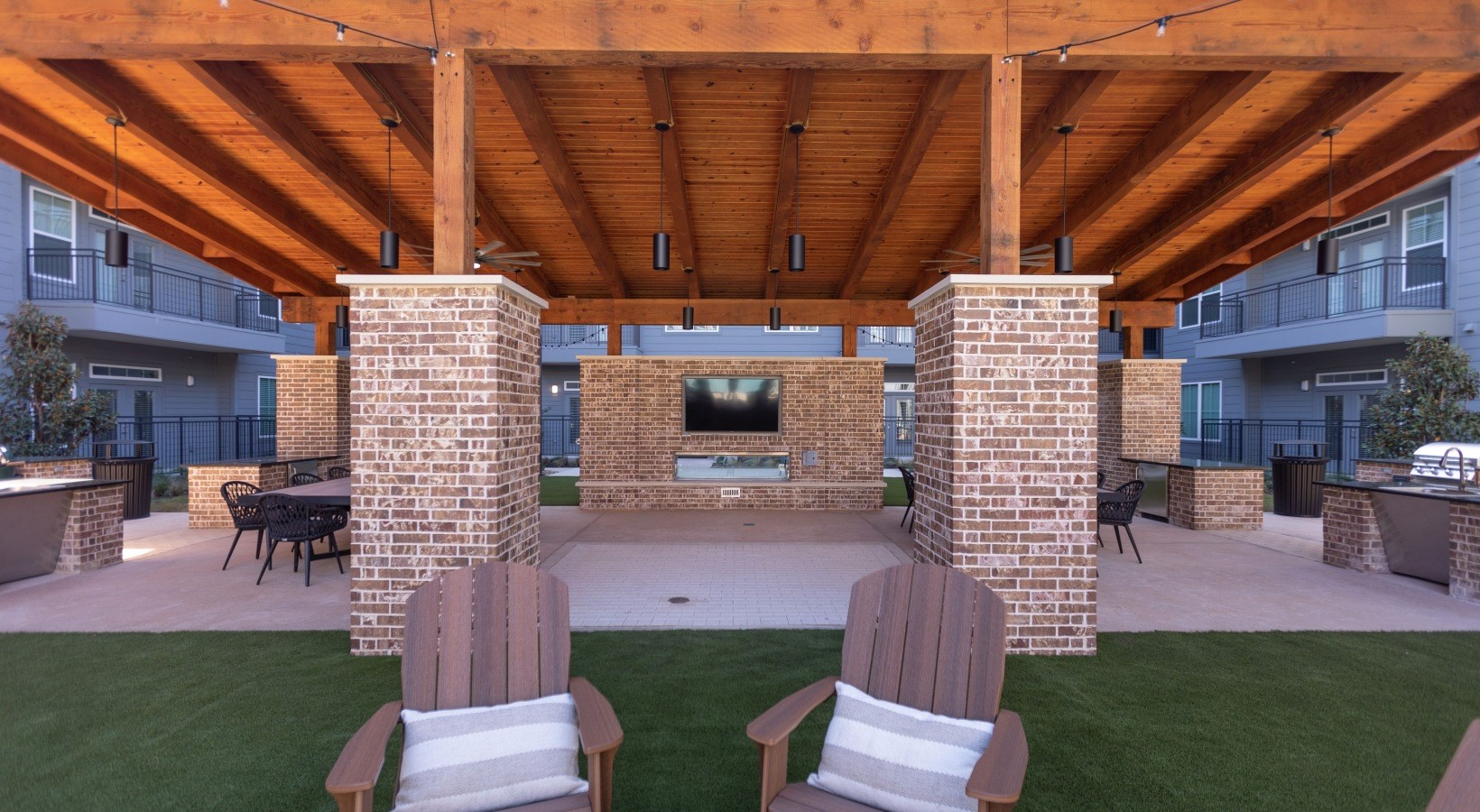 Stafford Condo: 11111 Nexus Avenue