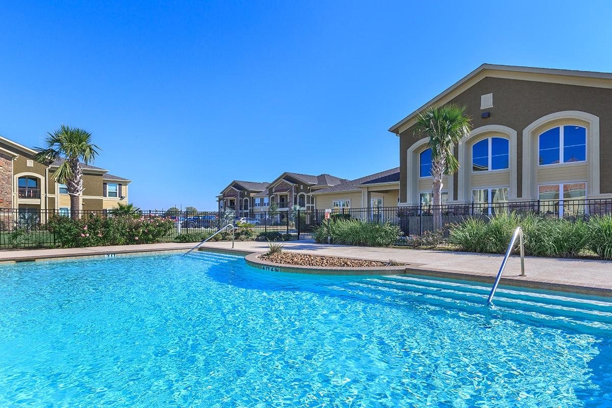 Port Lavaca Condo: 332 Independence Drive