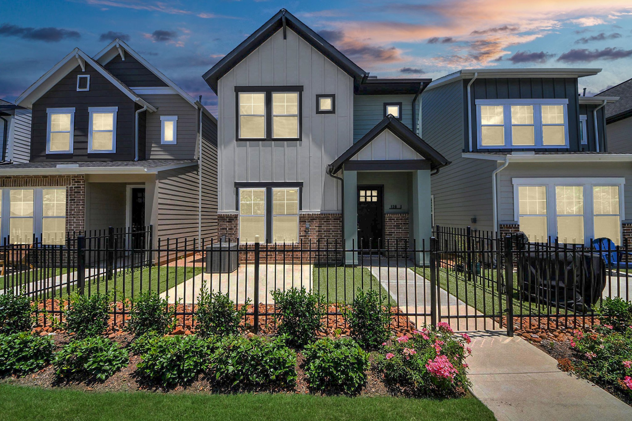 Richmond Condo: 5300 Berkeley Knl Circle