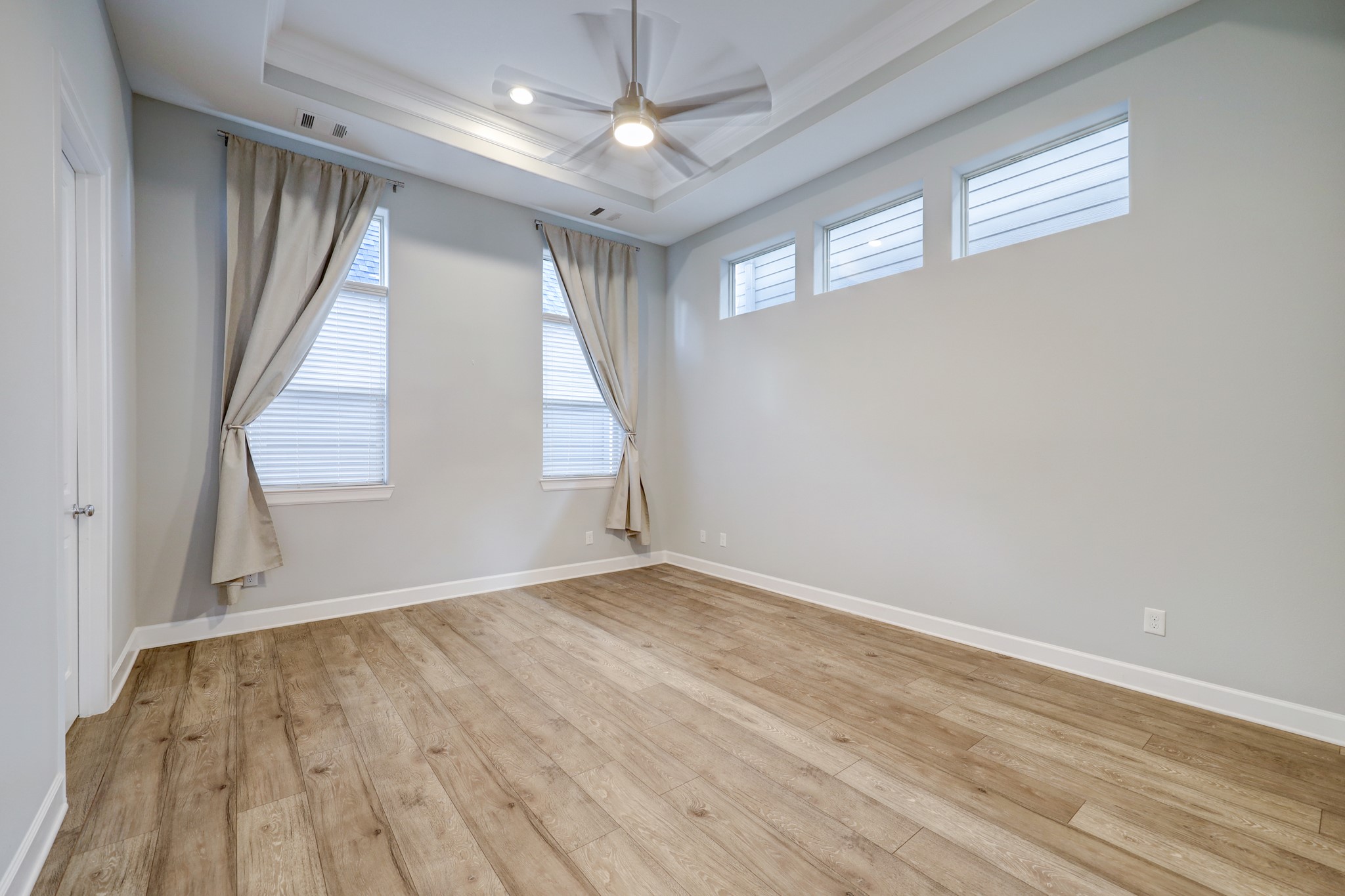 Houston Condo: 2119 Naomi Street