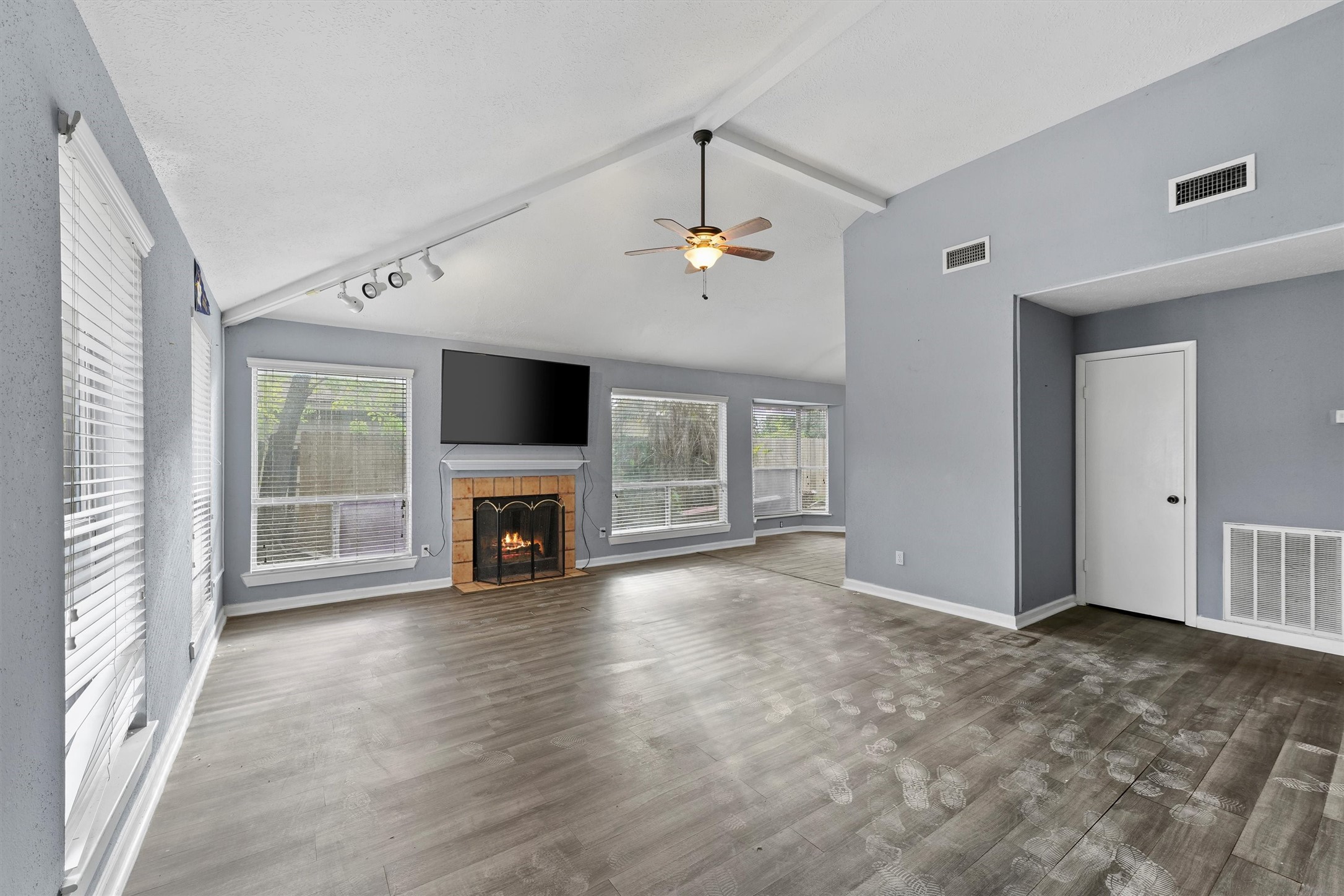 Houston Condo: 10031 Spotted Horse Drive
