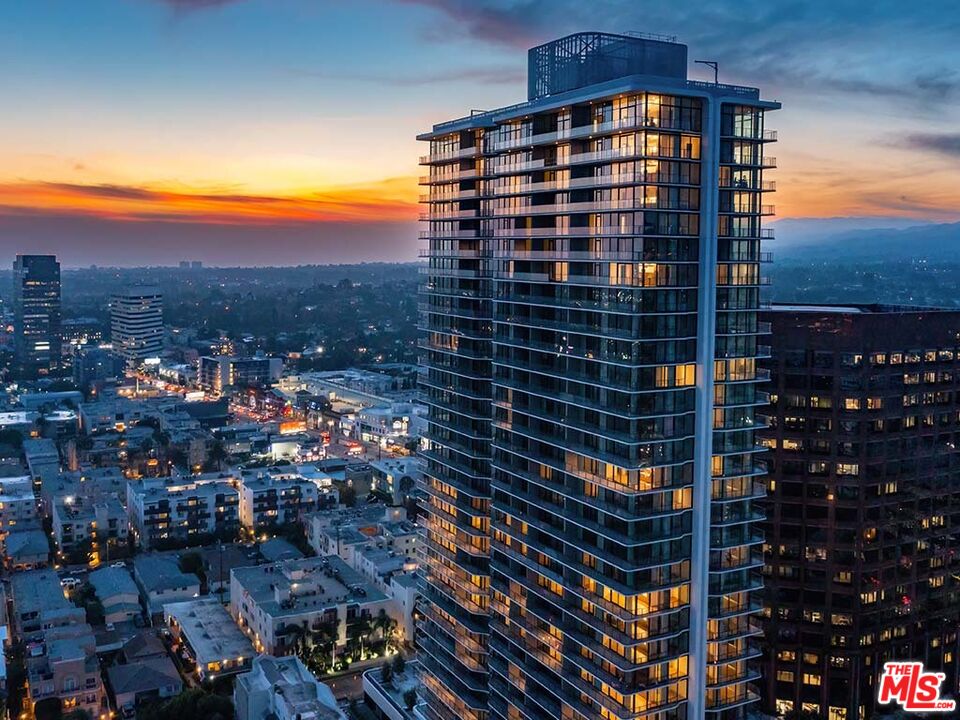 Los Angeles Condo: 11750 Wilshire Boulevard