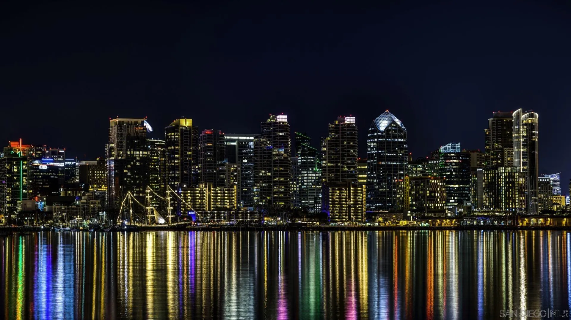 San Diego Condo: 1199 Pacific Highway