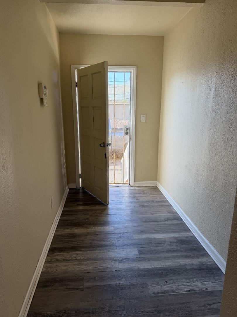 Oakland Condo: 661 Clara Street