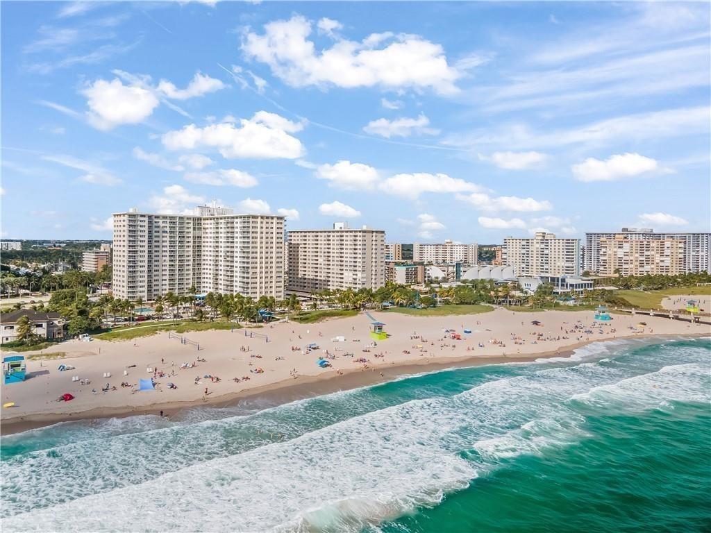 Pompano Beach Condo: 133 North Pompano Beach Boulevard