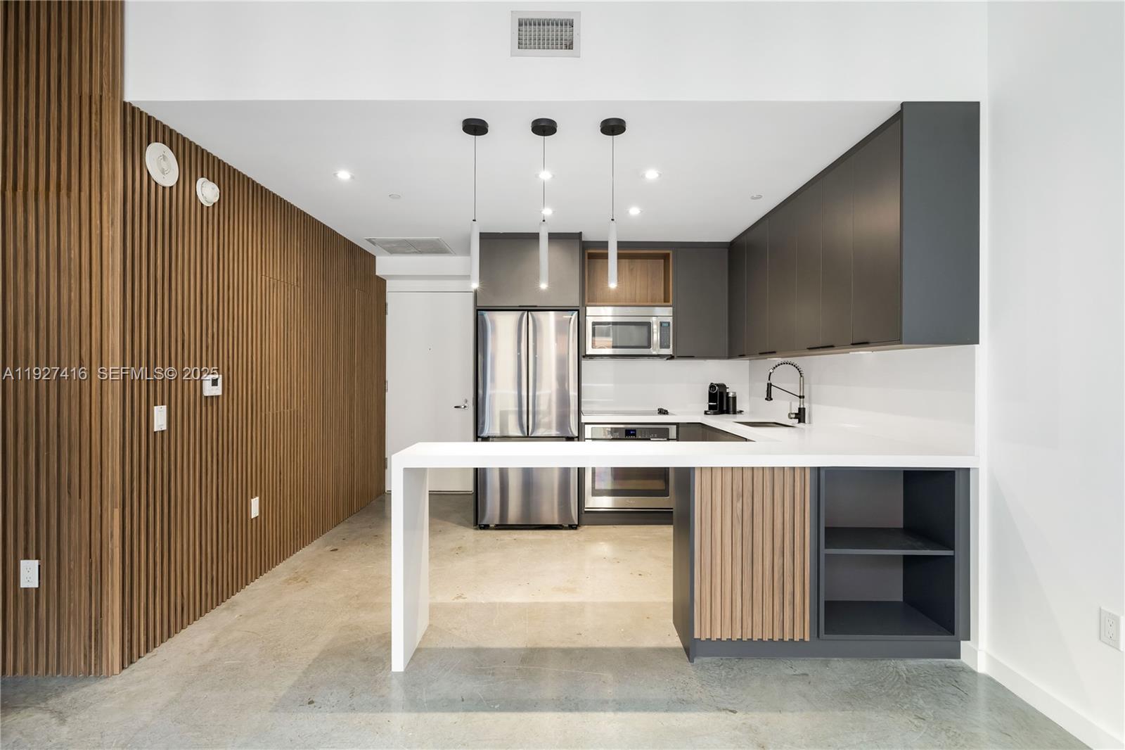 Miami Condo: 151 Southeast 1st Street