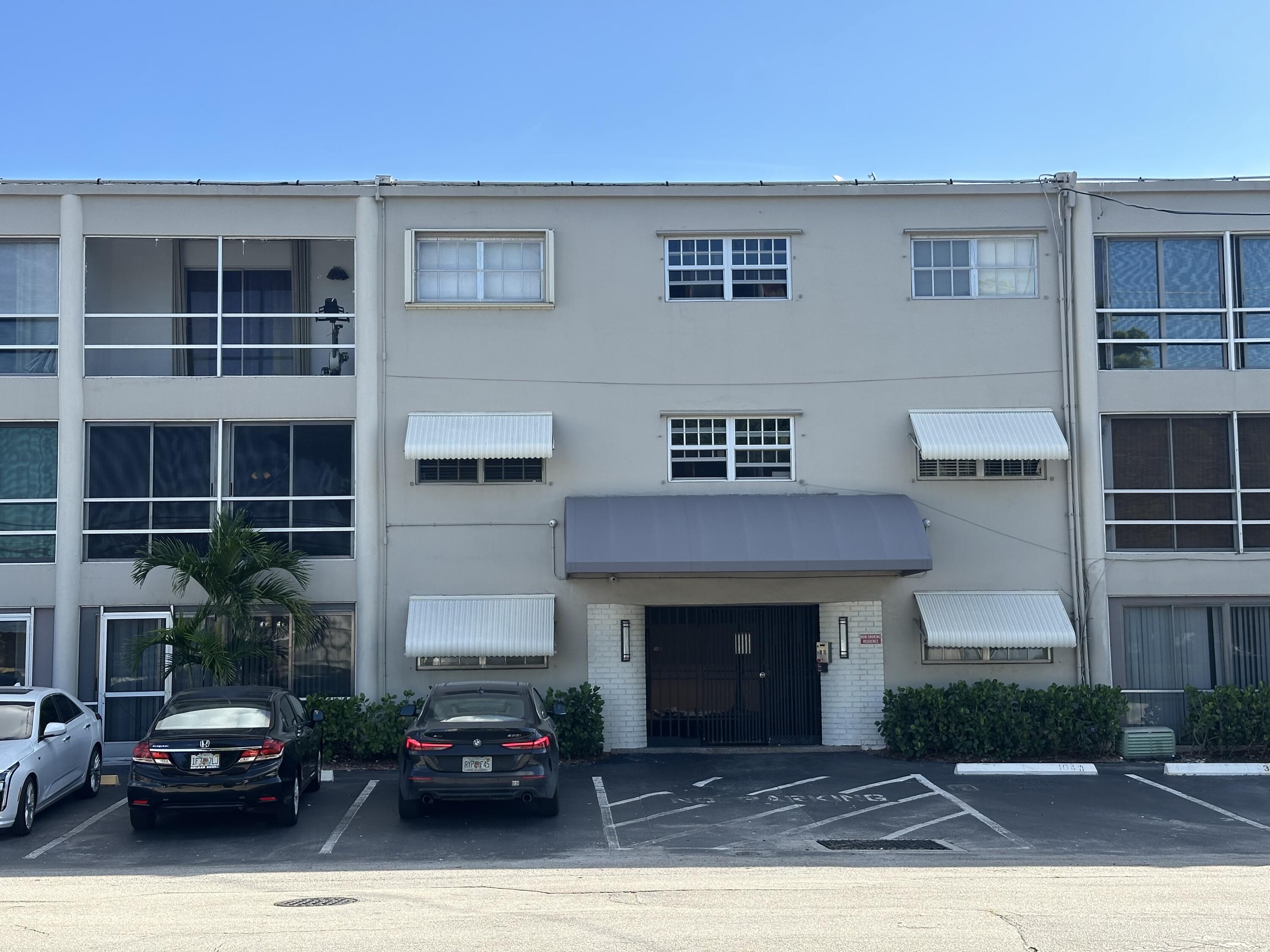 Pompano Beach Condo: 2301 Northeast 14th Street Causeway