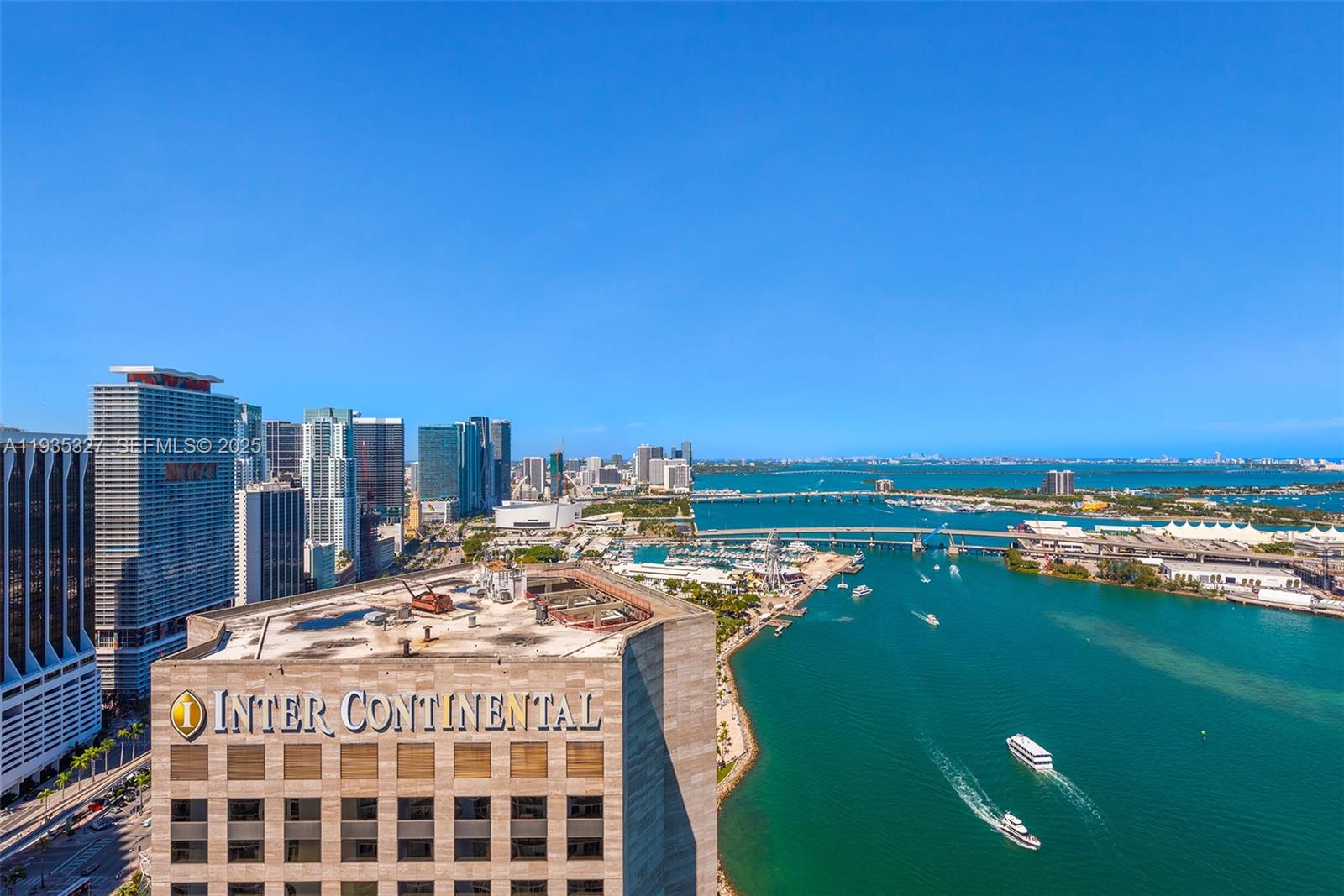 Miami Condo: 335 South Biscayne Boulevard