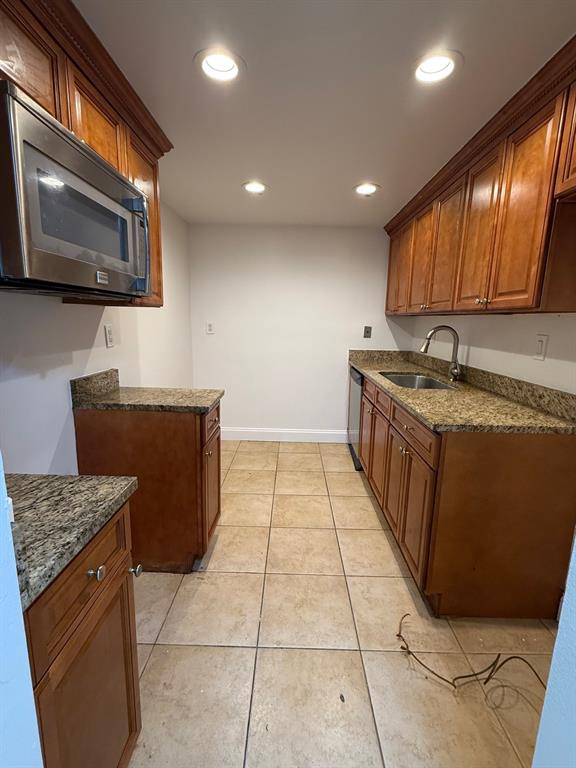 West Palm Beach Condo: 1850 North Congress Avenue