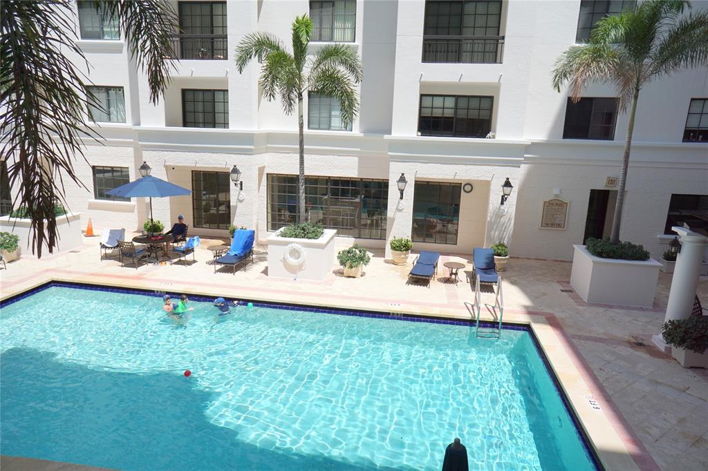 Boca Raton Condo: 233 South Federal Highway
