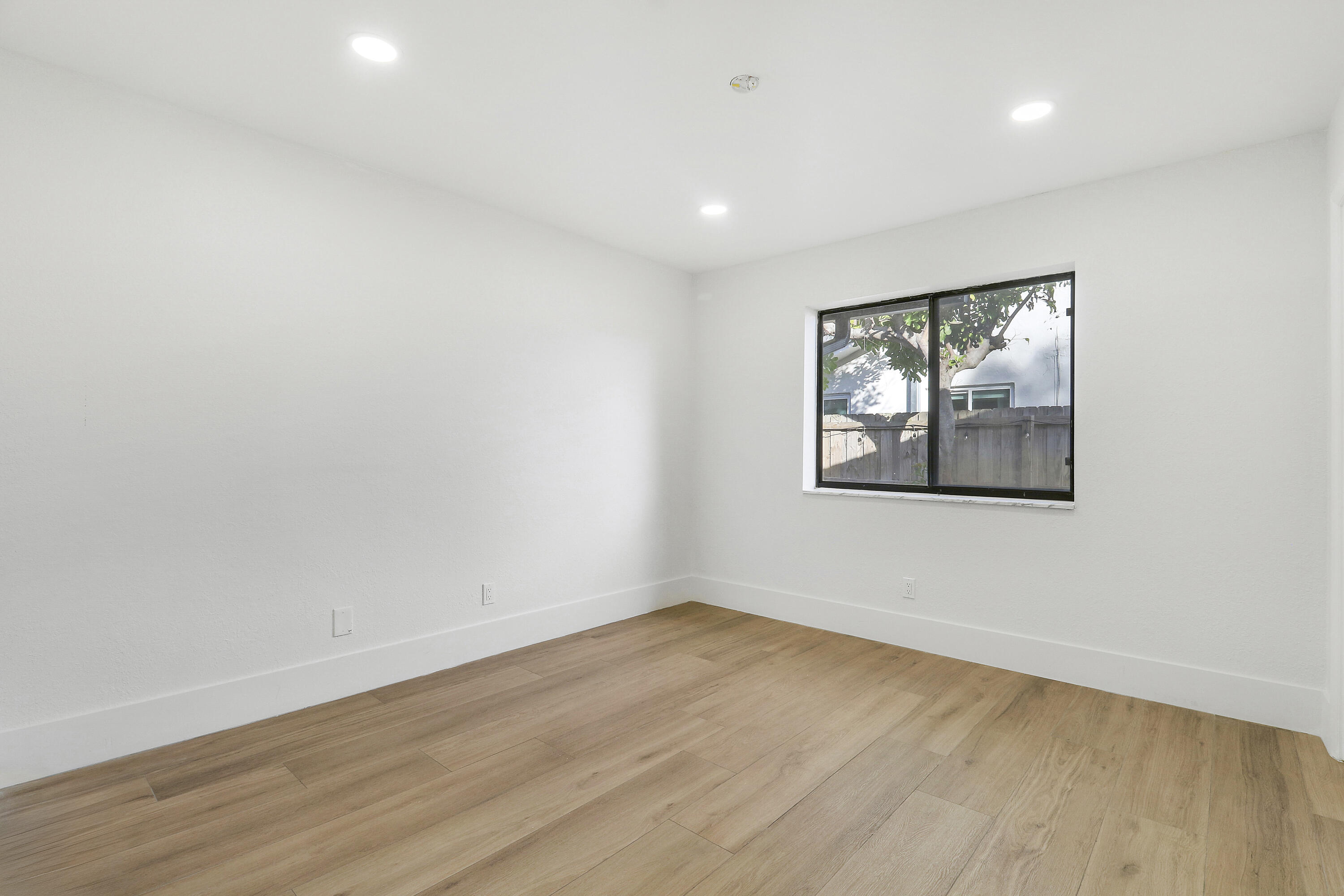 North Palm Beach Condo: 1009 Alamanda Drive