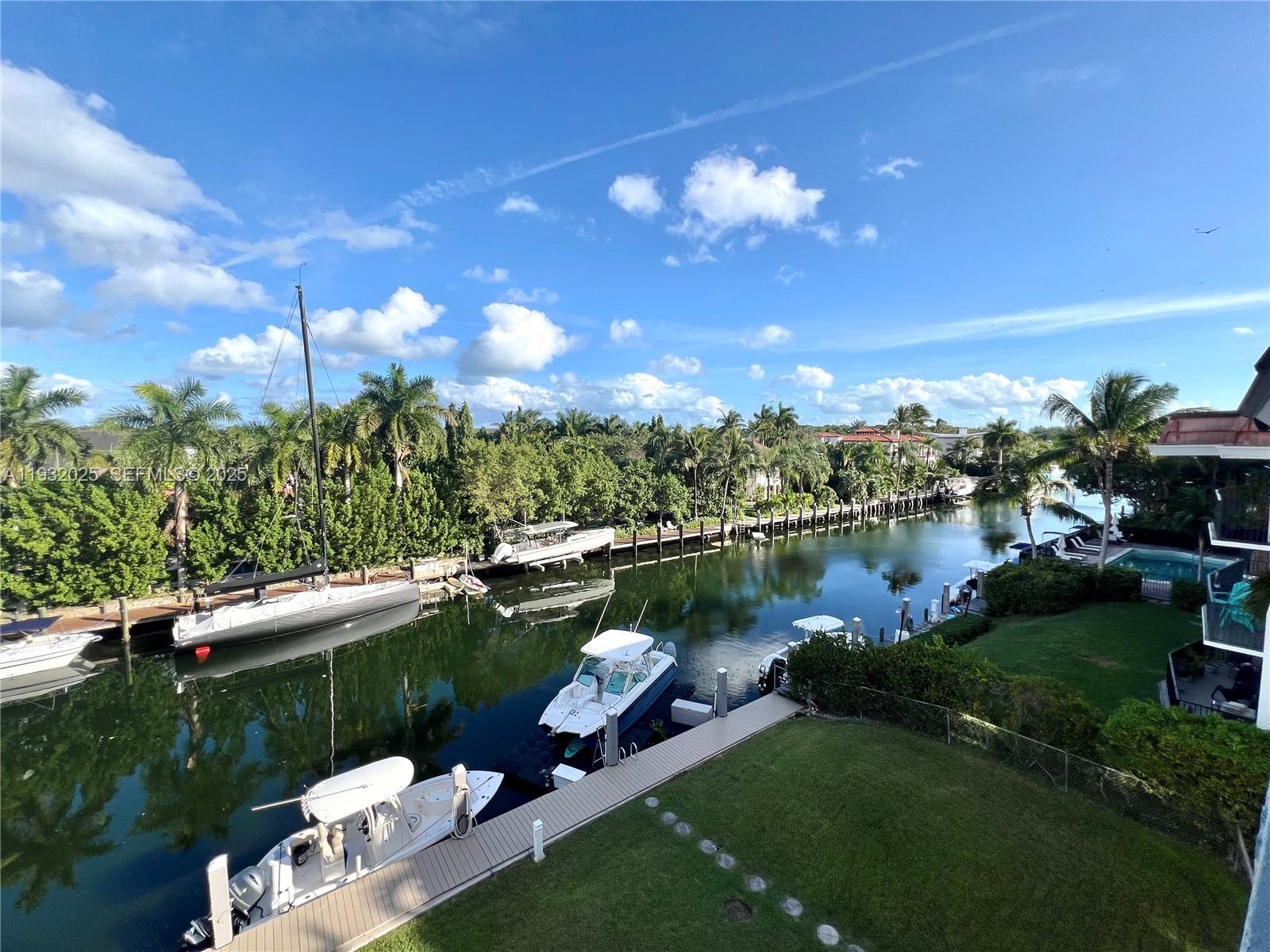 Coral Gables Condo: 6815 Edgewater Drive