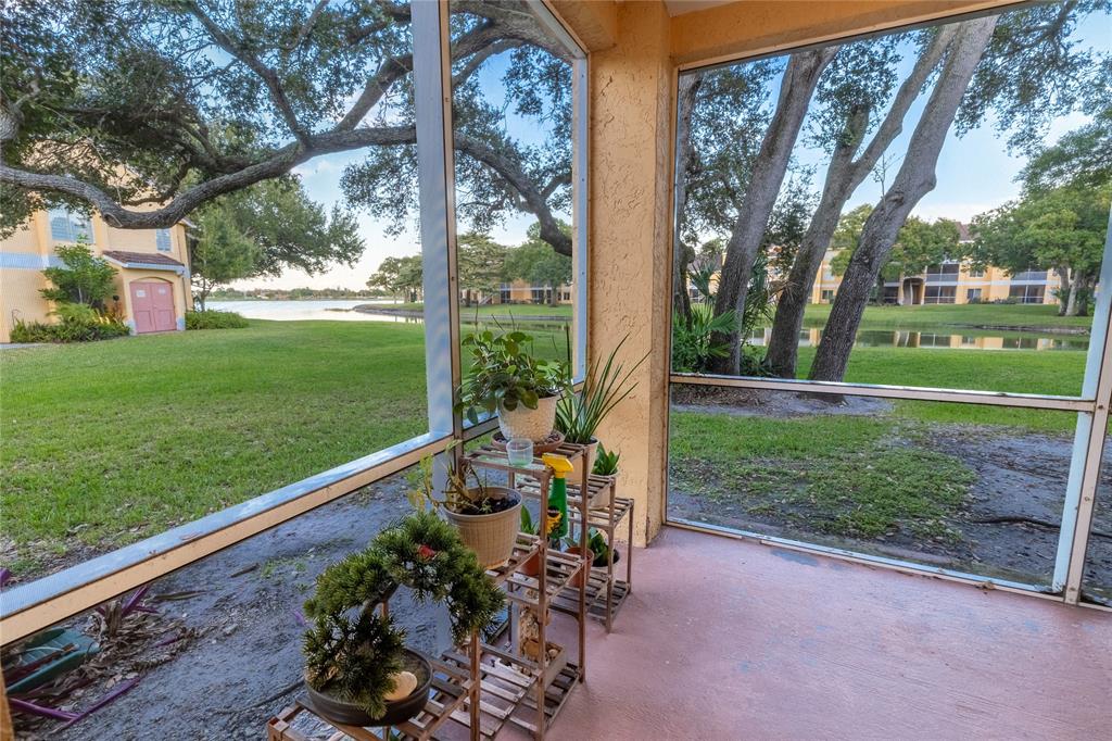 Oakland Park Condo: 2405 Northwest 33rd Street