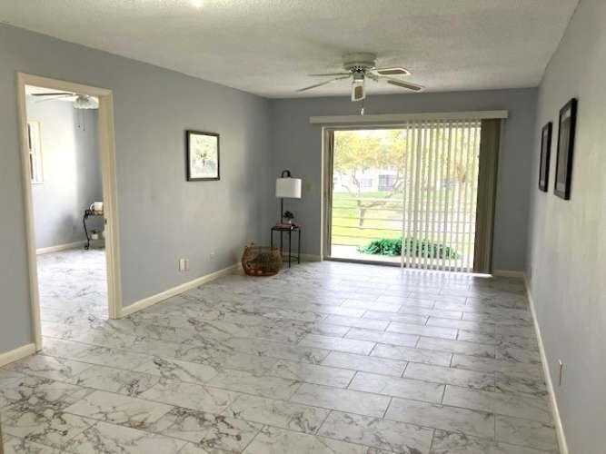 West Palm Beach Condo: 317 Lake Evelyn Drive