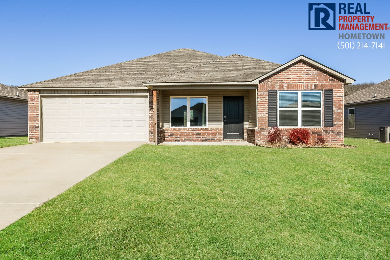 Conway House: 19 Curly Leaf Lane