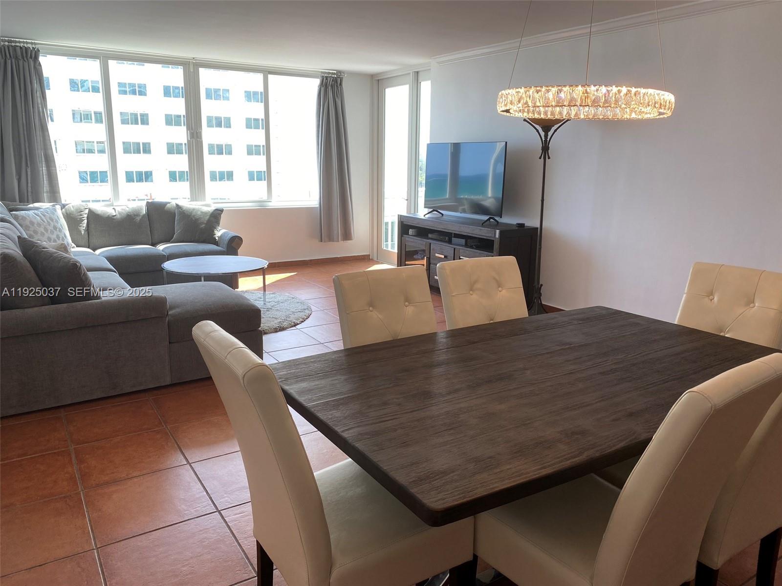 Miami Beach Condo: 5401 Collins Avenue