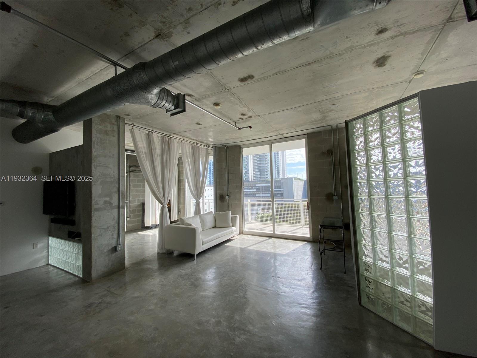 Miami Condo: 444 Northeast 30th Street