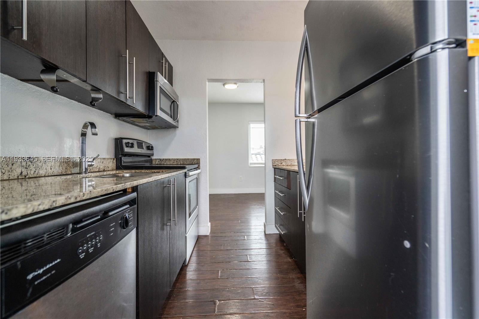 Miami Beach Condo: 1940 Biarritz Drive