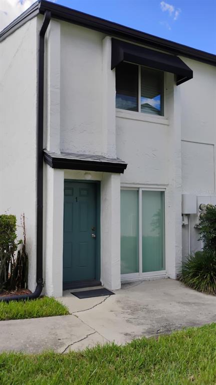 Orlando Condo: 4211 South Semoran Boulevard