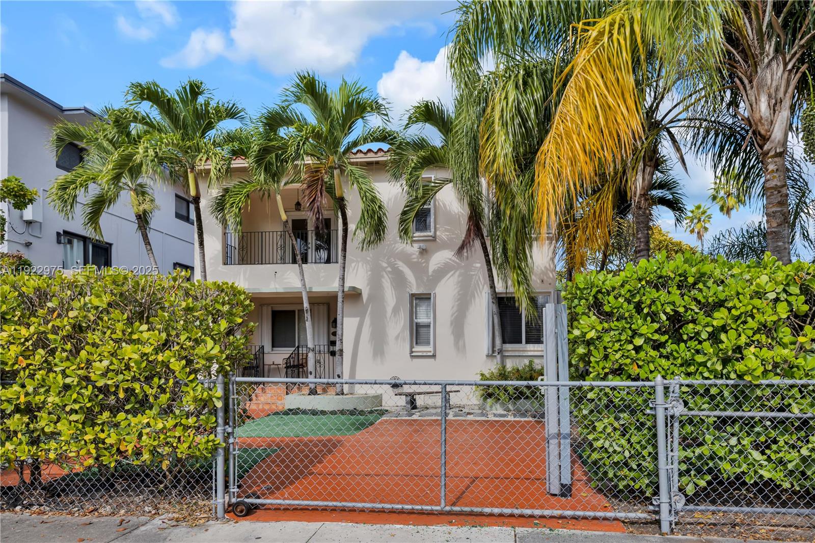 Miami Condo: 505 Southwest 11th Street