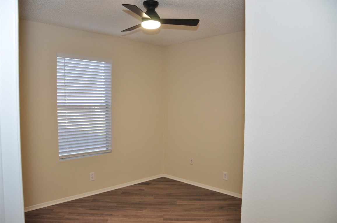 Leander Condo: 804 Osage Drive