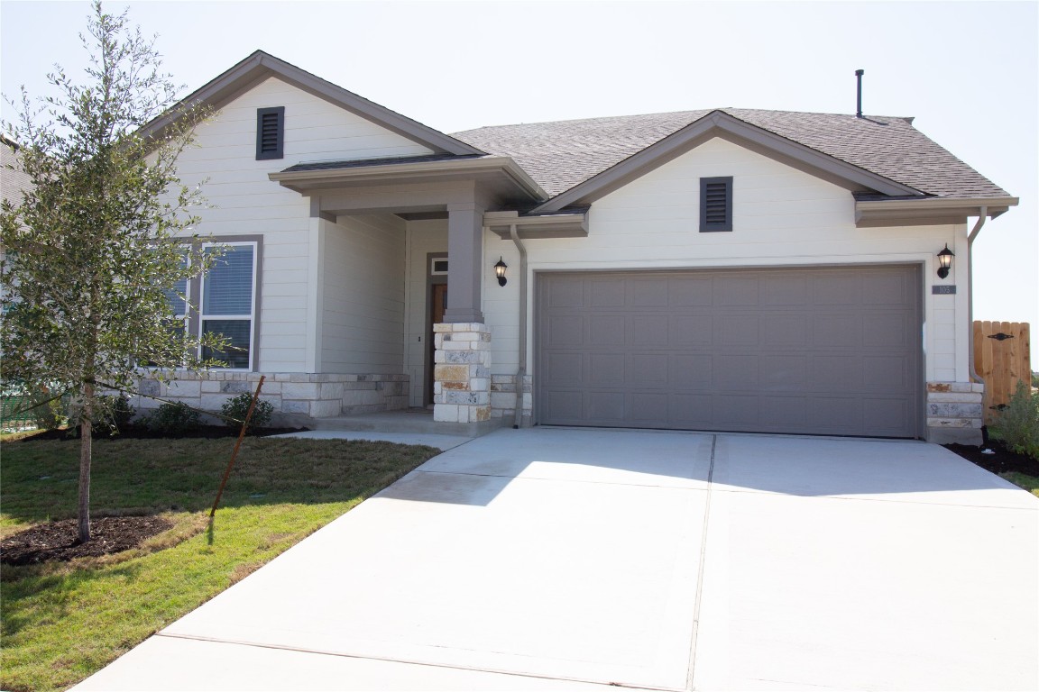 Hutto Condo: 105 Stone Fork Lane