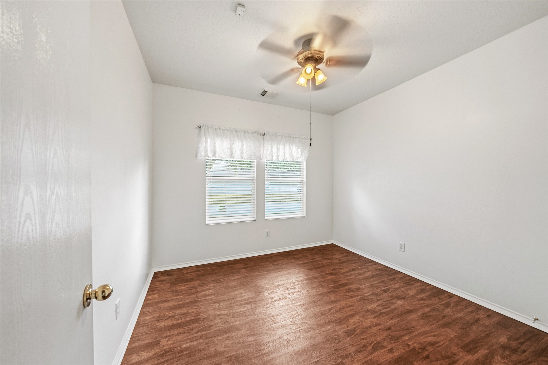 Tomball Condo: 11635 Pebble Sands Drive