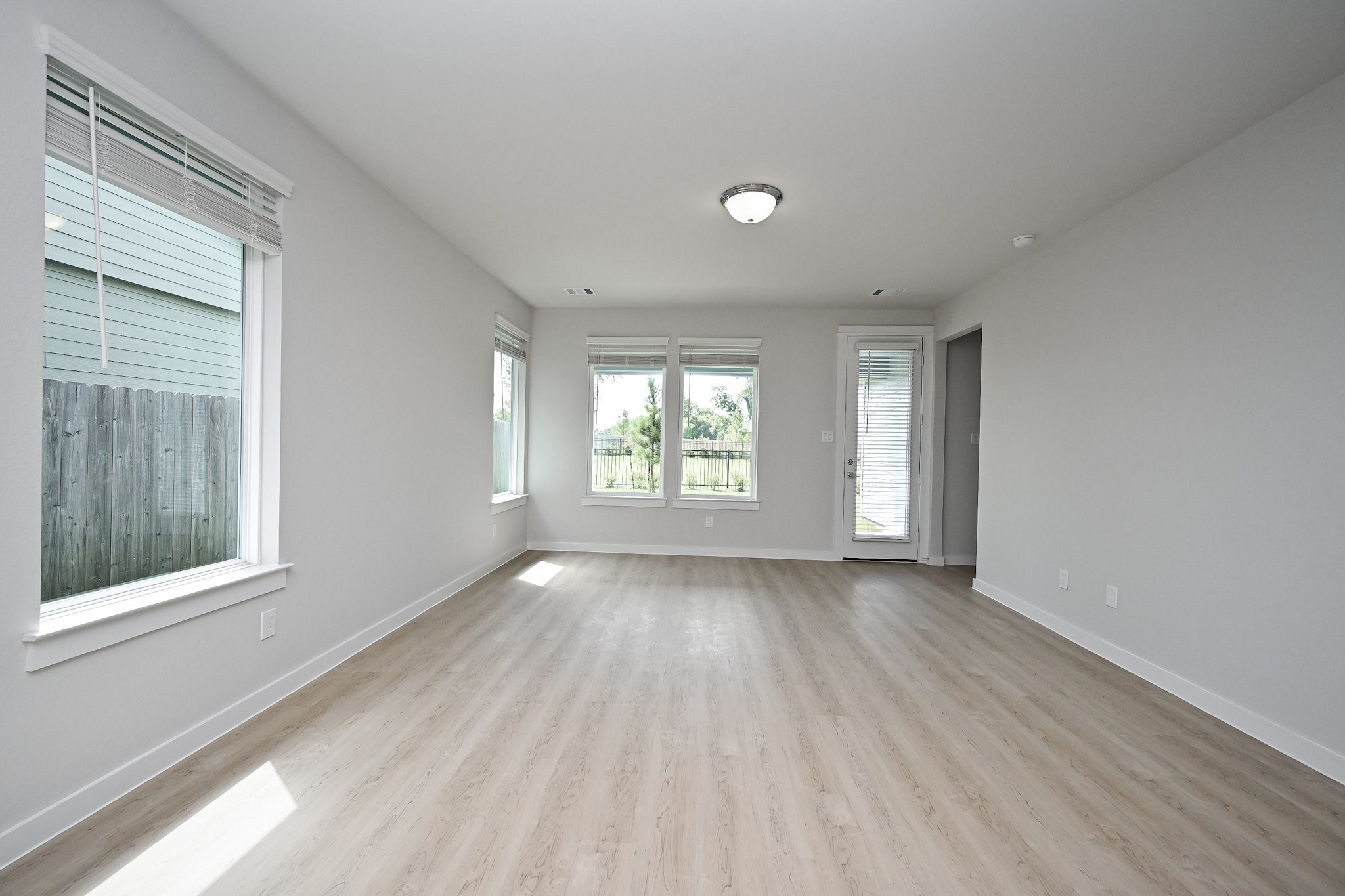 Fulshear Condo: 33019 School Hl Road