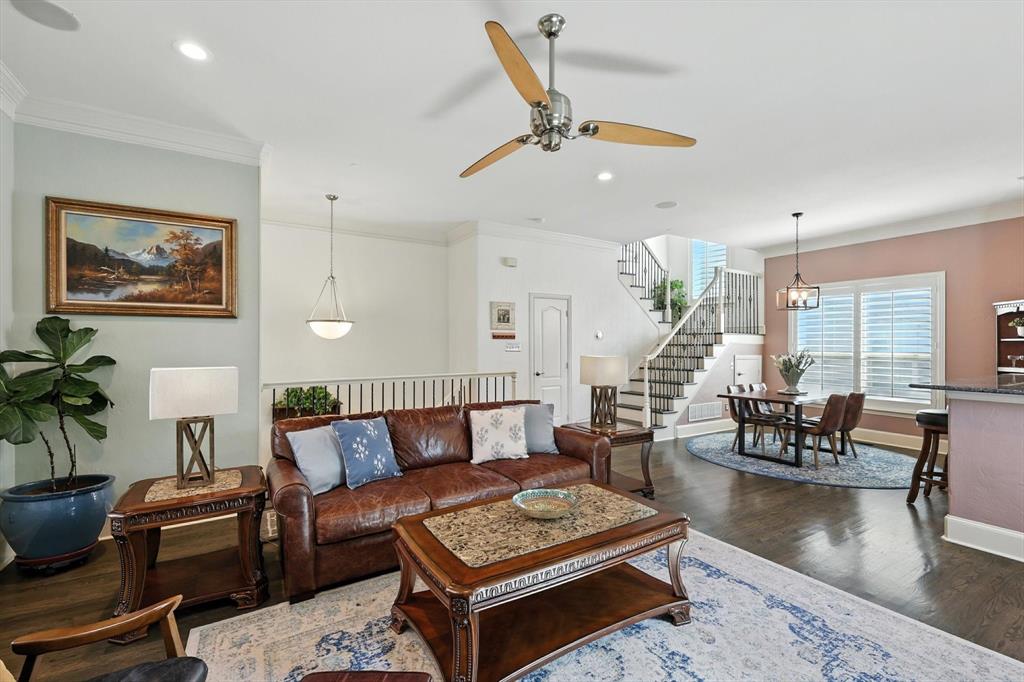 Dallas Condo: 1500 Pecos Street