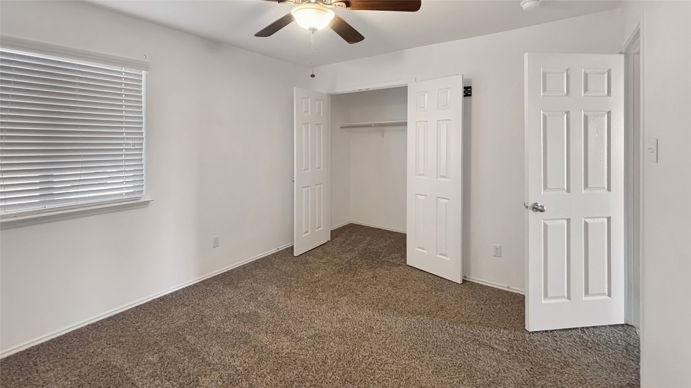 Jarrell Condo: 133 Langtry Lane