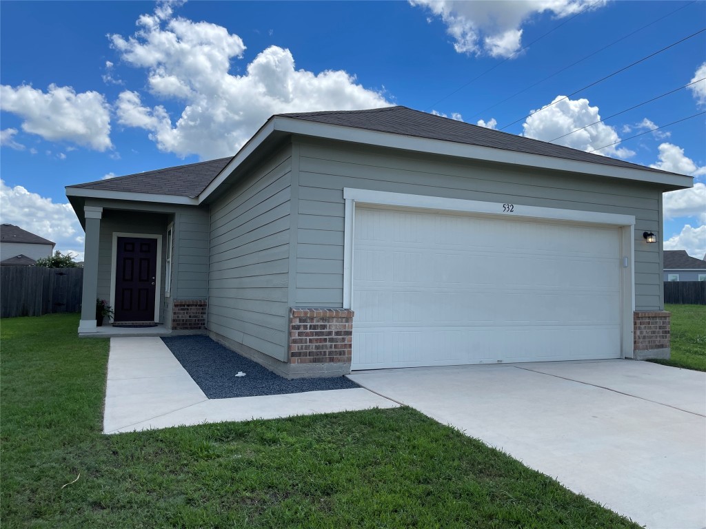 Jarrell Condo: 532 Peony Court