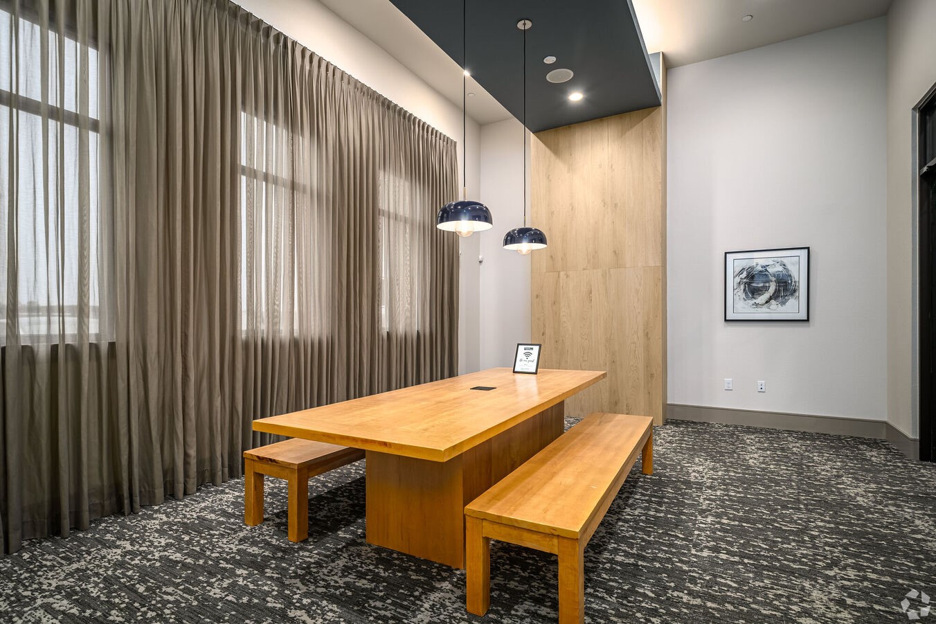 Katy Condo: 24002 Colonial Parkway