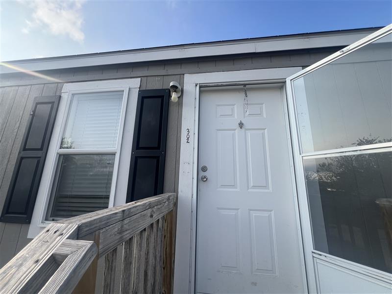 Kyle Condo: 302 Sparrow Lane