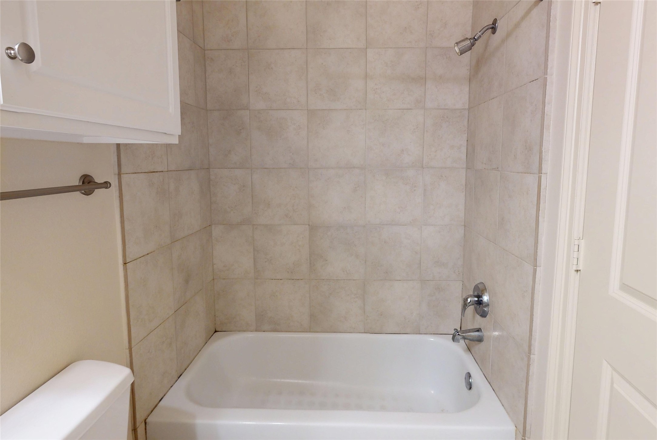 Houston Condo: 5914 Center Street